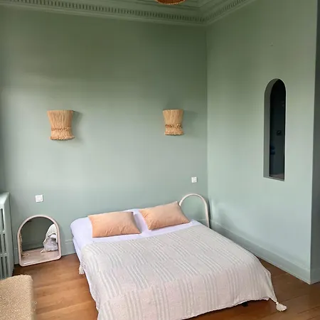 Hotel Maison De Charme - Centre - Garage - Jardin - Wifi - 10 Personnes 4*