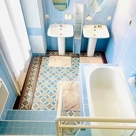 Maison De Charme - Centre - Garage - Jardin - Wifi - 10 Personnes Hotel Reims