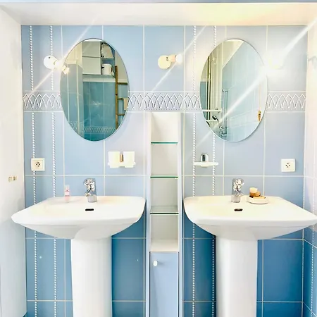 Maison De Charme - Centre - Garage - Jardin - Wifi - 10 Personnes Hotel 4*